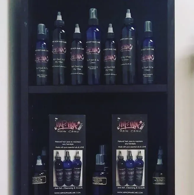 https://cdn.salonspotlight.com/photos/iXVbeAFUbOwQnSICw89I/16b4d506-3834-4d24-be24-f0d19489f652_720x720