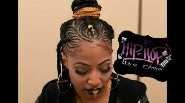 https://cdn.salonspotlight.com/photos/iXVbeAFUbOwQnSICw89I/b5f408ec-8f87-41a9-b70c-856fb3990854_720x720