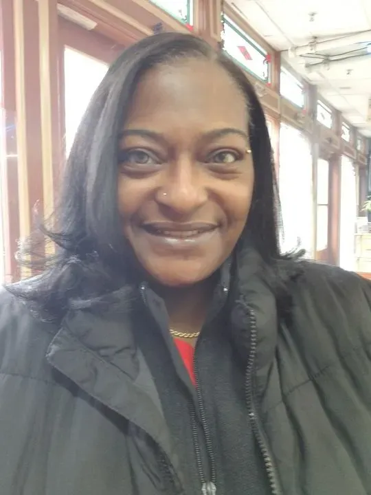 https://cdn.salonspotlight.com/photos/iZbySmjCmtu2aZa8KGMB/4c3a6cd4-a714-46e9-b5d1-e6ffd1e50cae_720x720