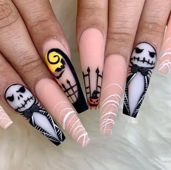 https://cdn.salonspotlight.com/photos/ic5kpzaQehoB3M26rVYB/85f70504-07ee-4041-a1eb-c591bd136fbf_720x720