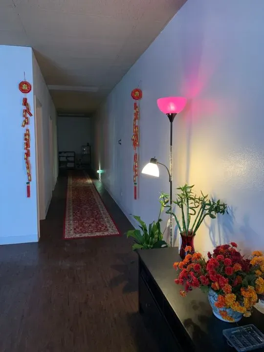 https://cdn.salonspotlight.com/photos/iivf2bSjXmHDn4CxQTkN/140cd771-272f-447a-b119-b0c99e8ab897_720x720