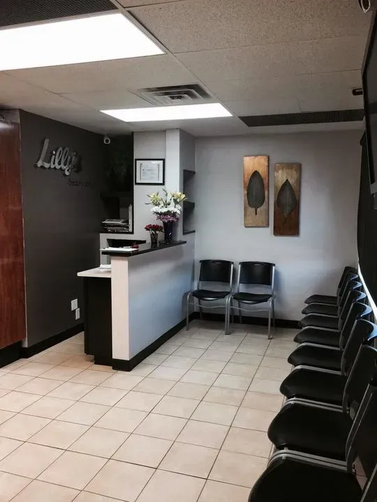 https://cdn.salonspotlight.com/photos/imUCHiRKy27Ek33mRWk7/4f3c9bd9-64c1-4b90-b74d-d09dafbf8cb2_720x720