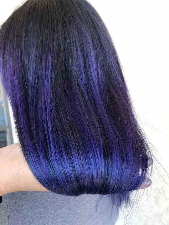 https://cdn.salonspotlight.com/photos/iqXo5yR8kFIq9uhtuekh/a8f1f95f-cef2-47a9-b90a-ec547dea5be3_720x720