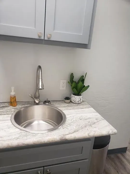 https://cdn.salonspotlight.com/photos/itje8rJKme0F7b3fmilc/e821a608-06ac-499f-b87a-1397ccb53c13_720x720