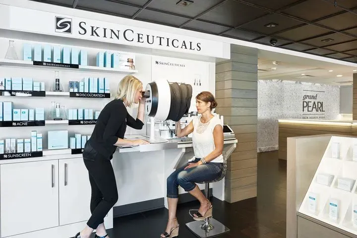 https://cdn.salonspotlight.com/photos/iuUHpO3Bdh6UEDC3GTL8/1e9c60dd-ebe8-4f72-862e-169289fa271d_720x720