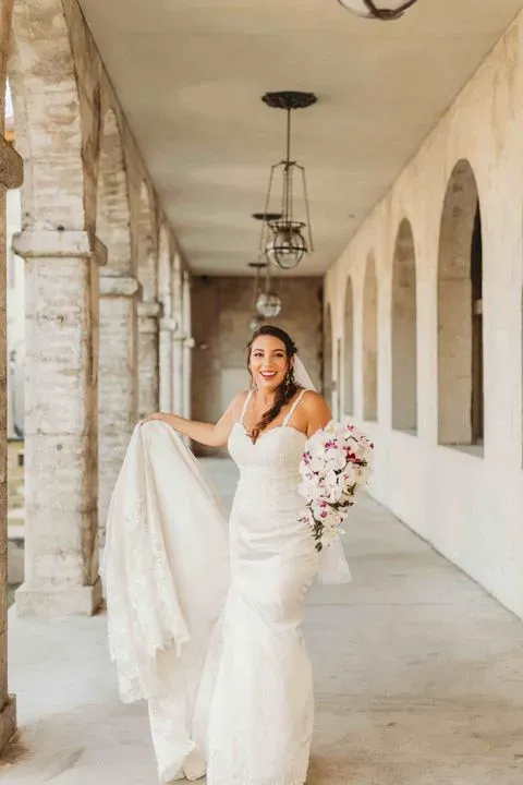 https://cdn.salonspotlight.com/photos/j55XBfZAH8XRh3siNJul/2607174c-c3a7-453e-9ed9-ef73f7895799_720x720