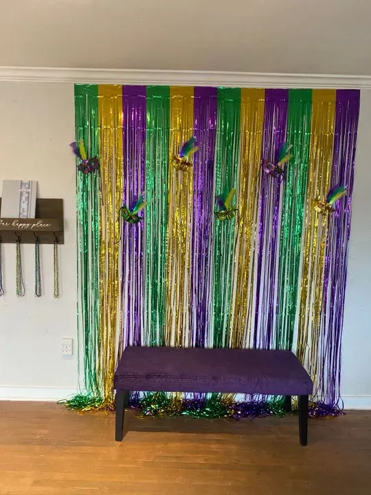 https://cdn.salonspotlight.com/photos/j5pvT0fc1apaAtsEI0SJ/604f5a4a-c557-44d7-b635-b1e313870e49_720x720