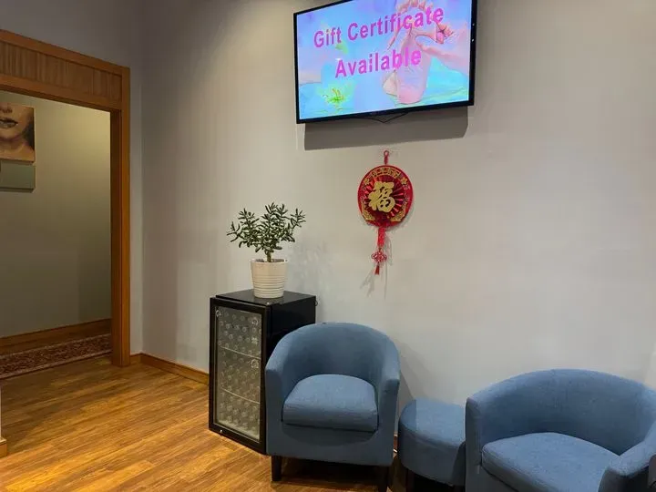 https://cdn.salonspotlight.com/photos/j7Rx4qCc9fLVHDUPy0vj/72113f50-ac74-41b6-8716-891707ee78a1_720x720