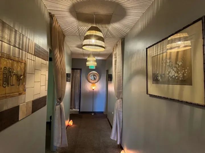 https://cdn.salonspotlight.com/photos/j7SkCWgD7XOH44GTh9M9/a269c179-f002-4b23-b192-3b186bfb80ff_720x720