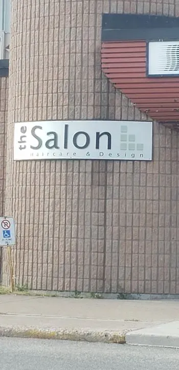 https://cdn.salonspotlight.com/photos/j8IG2InRSjjlblYttEad/f9196ccc-52c9-4818-84b2-188e47b54ee9_720x720