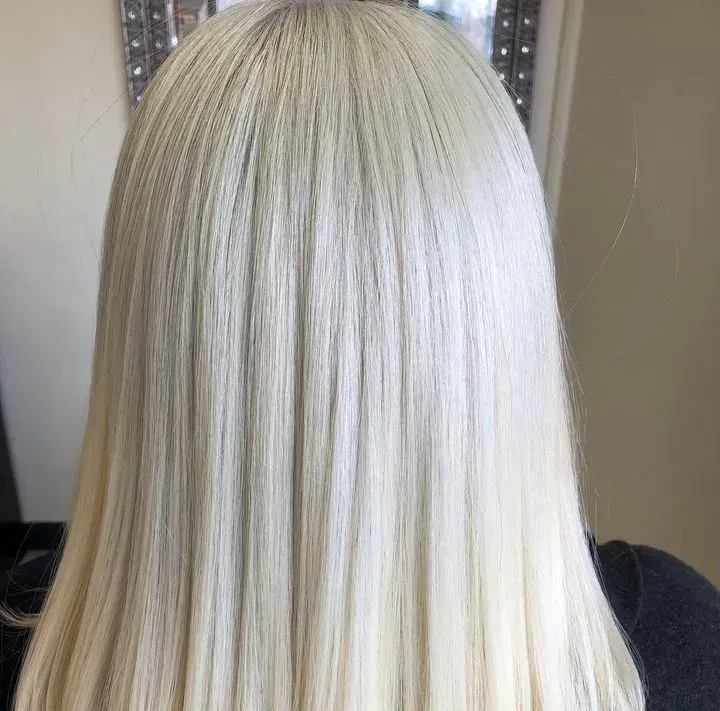 https://cdn.salonspotlight.com/photos/jCrnxak8wSDnn6jms66c/4aab0ef2-3deb-4a21-b24b-ad4913c613dc_720x720