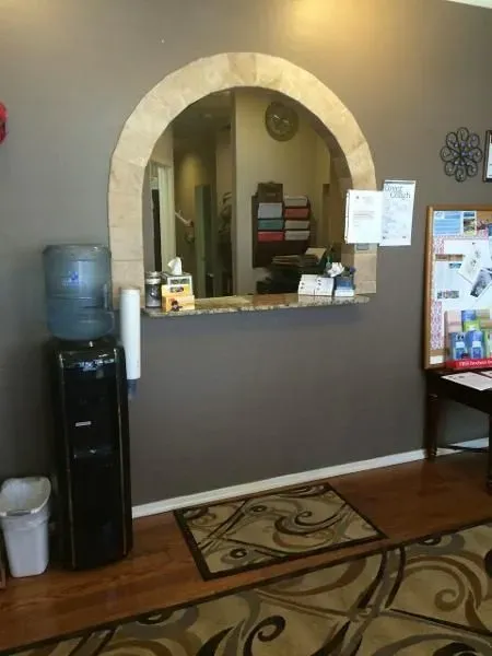 https://cdn.salonspotlight.com/photos/jEBDeH46QU7NK0BxTgI0/f3cd0374-7b44-421b-b093-97fc55b987f3_720x720