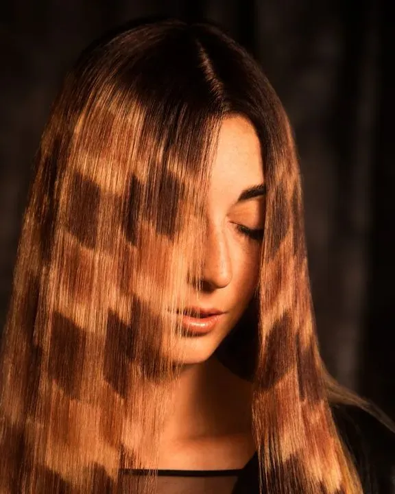 https://cdn.salonspotlight.com/photos/jMiEZLzoljWPHGO6dZFf/8a34b9c0-0dfb-4893-b016-08aa52019721_720x720