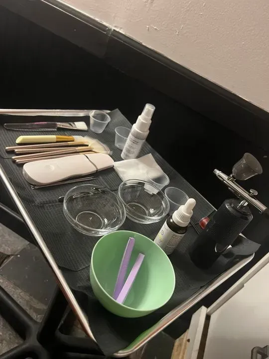 https://cdn.salonspotlight.com/photos/jMmw1p0P4nkFrbIVGj4I/88cdfa34-a6a6-49f1-a6dc-1ac95f0031e4_720x720