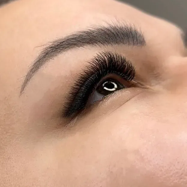 https://cdn.salonspotlight.com/photos/jYCuhKpACgw2PXpu0iro/20e5e60a-cbb3-4b55-819a-9133b81856c4_720x720