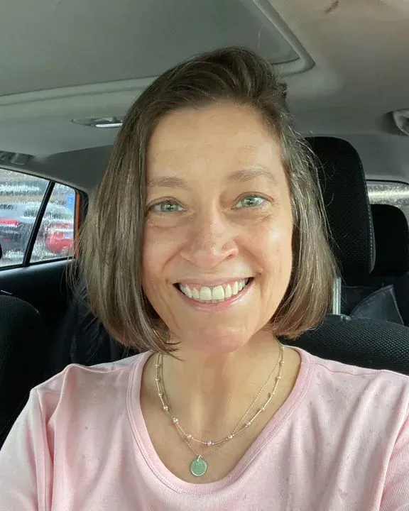 https://cdn.salonspotlight.com/photos/jdvgQ5PaIYFLPxg2dJPa/51d200c6-3e68-4979-8de6-24c2292df5c5_720x720