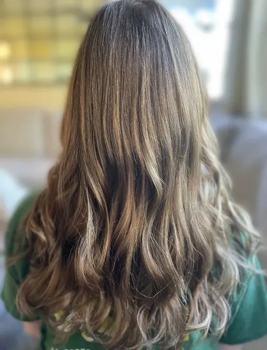 https://cdn.salonspotlight.com/photos/jekB2N34hBpZlackF8qf/ee869760-05a1-40c9-bb53-45a3125bd447_720x720
