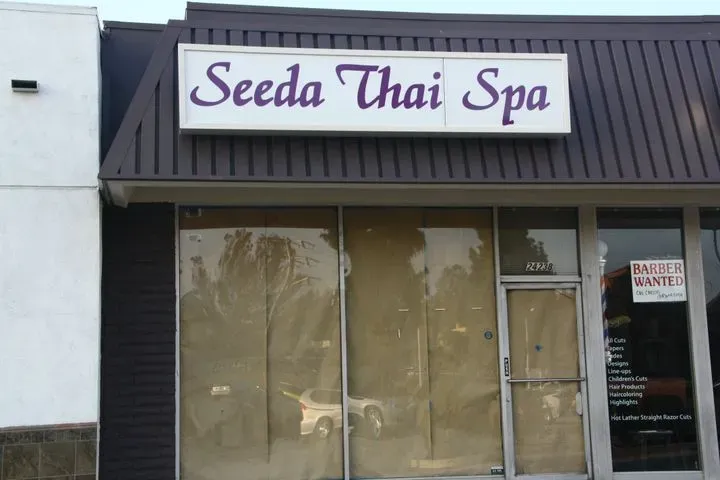 https://cdn.salonspotlight.com/photos/jgO5XNcOGeHu05kbPGCh/7ba2e2c2-169a-47e8-a4b9-e1a563bdd215_720x720