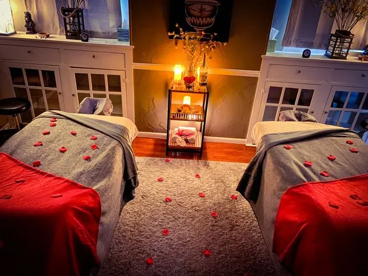 https://cdn.salonspotlight.com/photos/jlGGJpXbdSOLxDHU6e3s/a8418d00-4202-4aaf-a4c8-8223729113f8_720x720