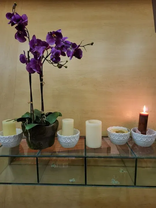 https://cdn.salonspotlight.com/photos/juWPZ416qAMiFP3QLXM3/9afb3329-b631-47eb-a658-ada3e86e381c_720x720