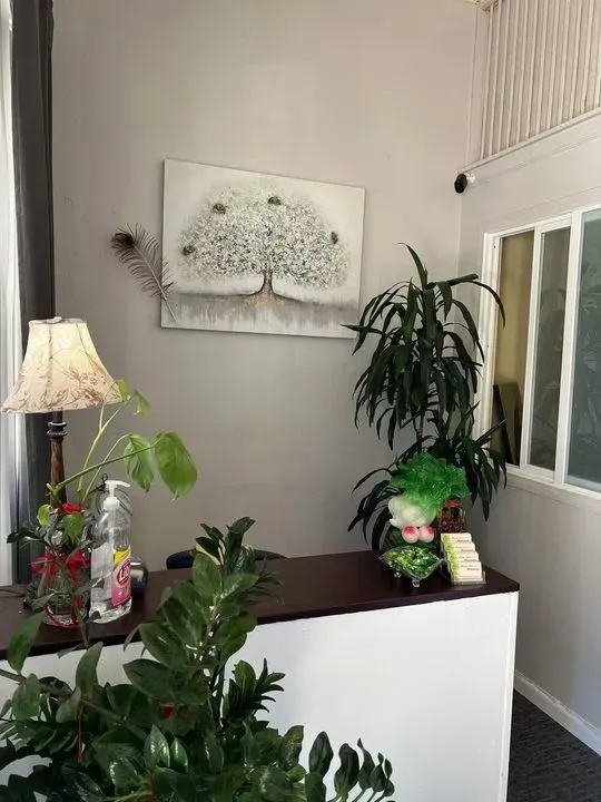 https://cdn.salonspotlight.com/photos/jwMQr2XovWTfgJdsc3tU/5d42053f-d470-431d-822c-46aaf3314a97_720x720