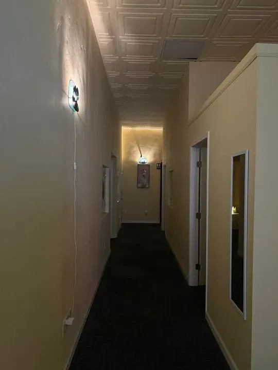 https://cdn.salonspotlight.com/photos/jwMQr2XovWTfgJdsc3tU/e8cc3d50-c261-4f04-a54e-cbdd85b51ae9_720x720