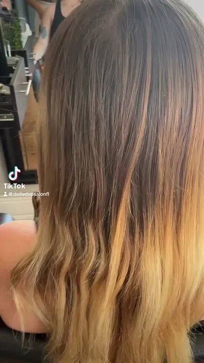 https://cdn.salonspotlight.com/photos/k6TNCL5tsOabQytEDuZg/df902e83-94d2-44b4-9870-eb6e1921b41b_720x720