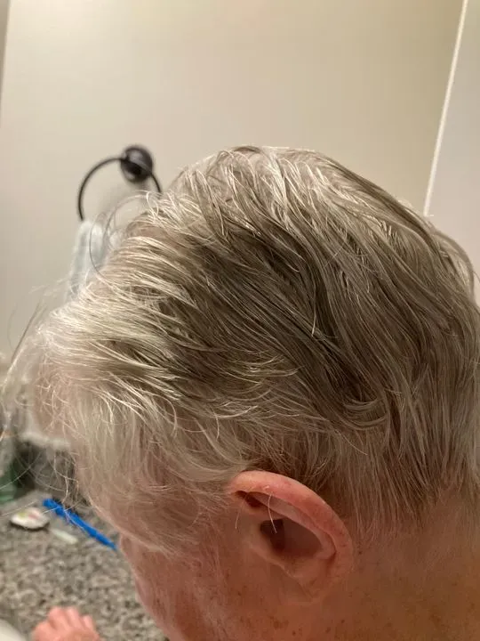 https://cdn.salonspotlight.com/photos/kB5UUkFe9JqiOSFneAJb/93a1a0e3-f1c7-4426-afe7-6835ecded349_720x720