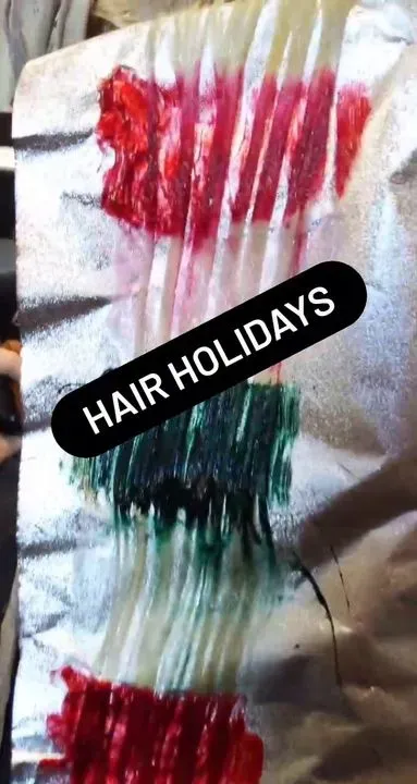 https://cdn.salonspotlight.com/photos/kGsbicZ3DFAEADLpGjT9/6c8291f0-4983-49d3-b271-f8908ecf5219_720x720