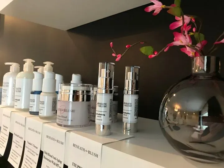 https://cdn.salonspotlight.com/photos/kKxPhvLX2S5l8a5B25TP/0d0448cf-423c-4ae6-846a-5a036ad2fd85_720x720