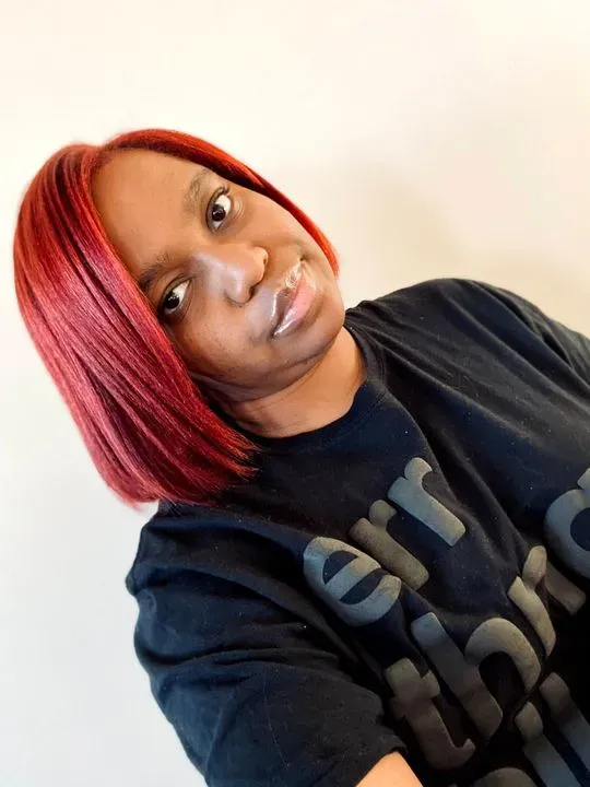 https://cdn.salonspotlight.com/photos/kN0T8xhkOSPLWh7Eh1IM/139e9051-8a65-4a89-89f0-067d28fed679_720x720