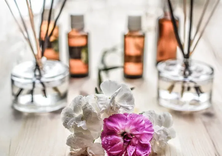 https://cdn.salonspotlight.com/photos/kYcXDizbipfBi8pf0TwP/25985f70-7703-48ab-b3f4-6c5ce1aa6178_720x720