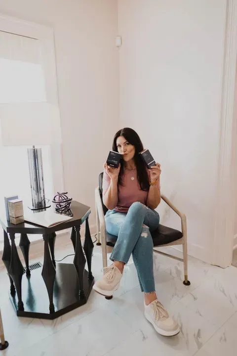 https://cdn.salonspotlight.com/photos/l88oRTu8Ryp05tSdvli2/abe9cb64-d396-4acb-820a-b576130b5398_720x720