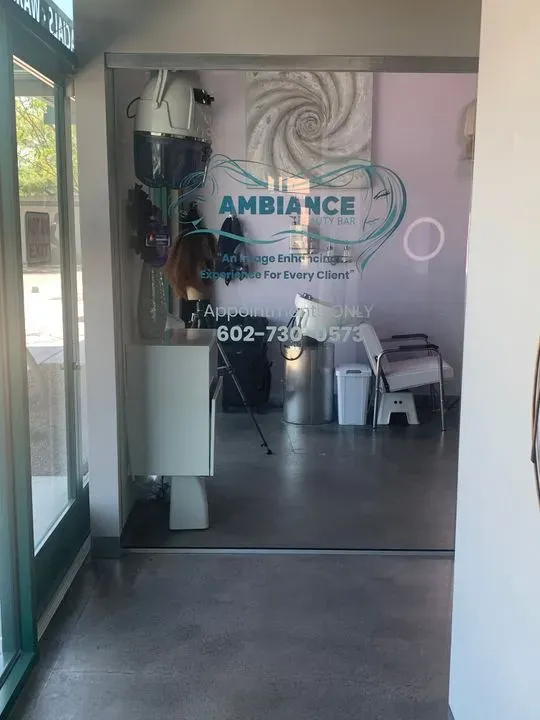 https://cdn.salonspotlight.com/photos/lAymGHM27A45q3NBOthD/4fee4bf1-8e31-442e-9605-cce43bd66128_720x720