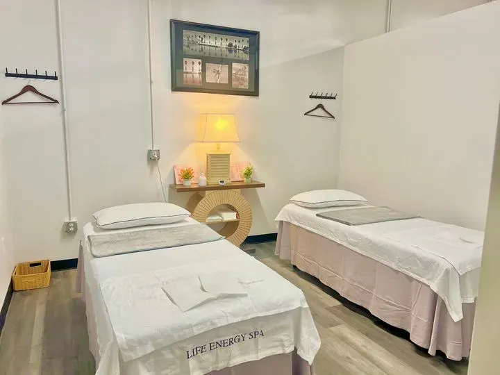 https://cdn.salonspotlight.com/photos/lDa2P9Gdd4oaCur6O2Ce/c9a0565a-3ce7-4366-a247-ea79d2726481_720x720