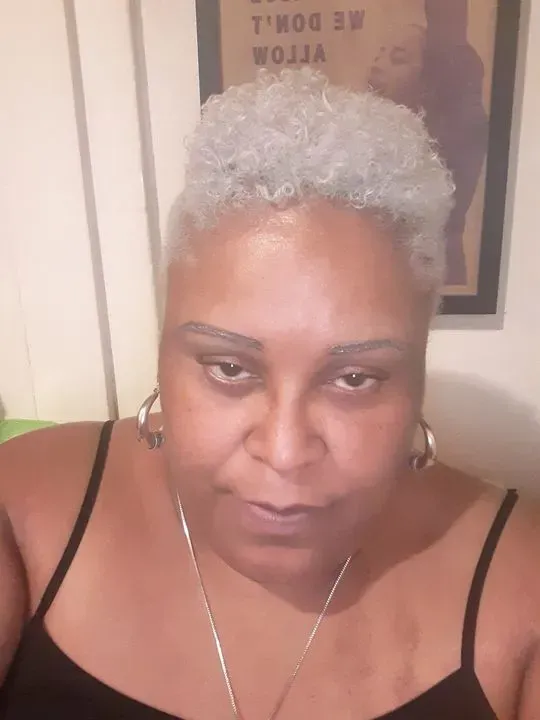 https://cdn.salonspotlight.com/photos/lHklVjzOcOTSRlka413V/884db973-2a60-4aa8-b96d-67c545b228c8_720x720