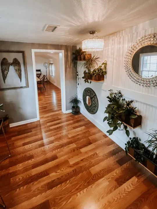 https://cdn.salonspotlight.com/photos/lTGT59YxyYTq0hCGWsgj/355d50fb-5ff7-4ced-8210-f149e5bc519d_720x720
