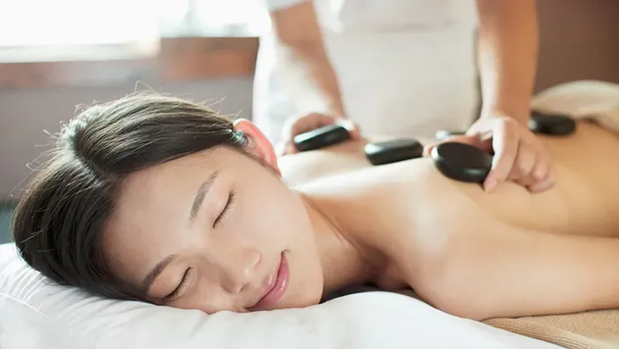 https://cdn.salonspotlight.com/photos/lgbwsk8wqDuMLXkYLxpy/6467b8d1-3792-4b4e-b8bf-a11e0522329f_720x720