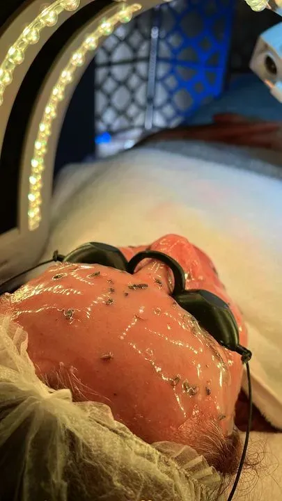 https://cdn.salonspotlight.com/photos/lluc2SoKatg3seOjexBc/2de616c4-51fe-4287-82a7-6d64b2bff6fe_720x720