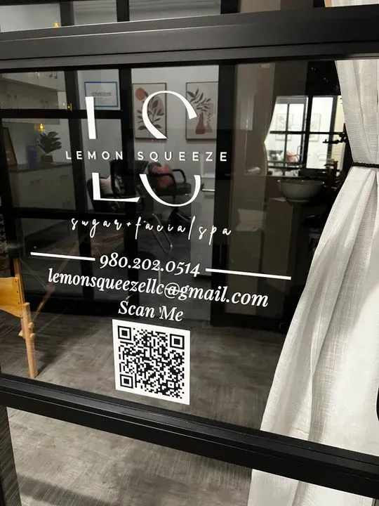 https://cdn.salonspotlight.com/photos/lw9hLdLPPRUPDHOVz6Az/c102549f-0318-4563-a312-55bceb804f9b_720x720