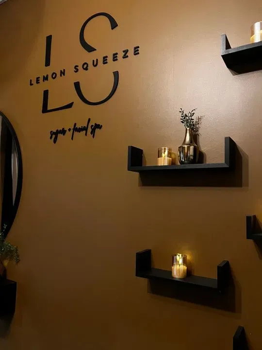 https://cdn.salonspotlight.com/photos/lw9hLdLPPRUPDHOVz6Az/f7a508d8-0e1f-4935-8b70-3e1ef0ac5778_720x720