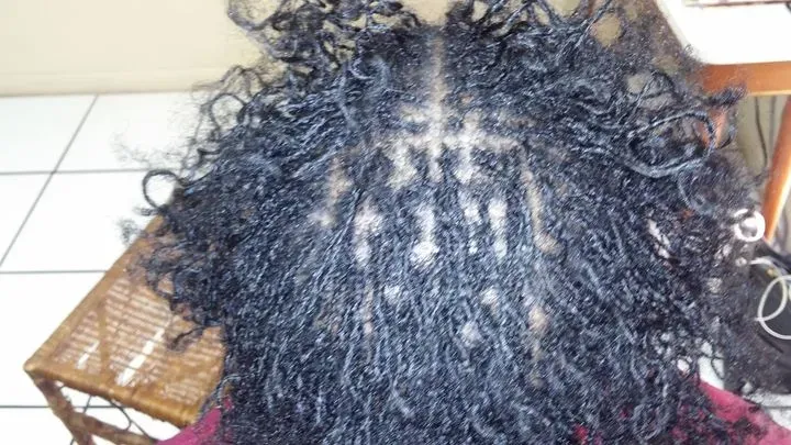 https://cdn.salonspotlight.com/photos/mEPb9sj3BPWMf4WfQrWn/ba8dc957-795b-4614-85aa-417f4f1dbc51_720x720