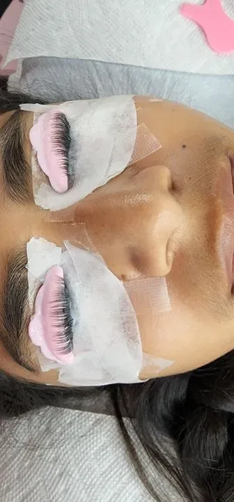 https://cdn.salonspotlight.com/photos/mH0hkbqnd9o5YQ7qFHWe/7c05f0e7-aa00-4606-b7c9-a5ceab871334_720x720