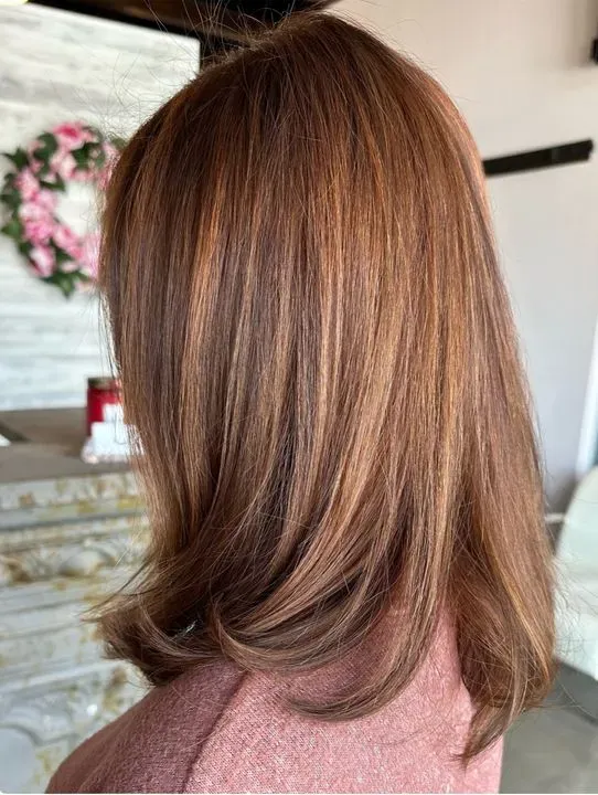 https://cdn.salonspotlight.com/photos/mTIFiFrNqZSftyF6SOOy/1e8642c9-ed51-40b9-a5da-2bd8e7112635_720x720