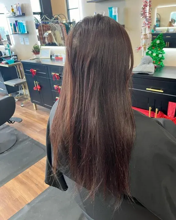https://cdn.salonspotlight.com/photos/mTZlajfafyXOBjCSK4OV/eb687f68-2959-458f-966c-56585b4370c1_720x720