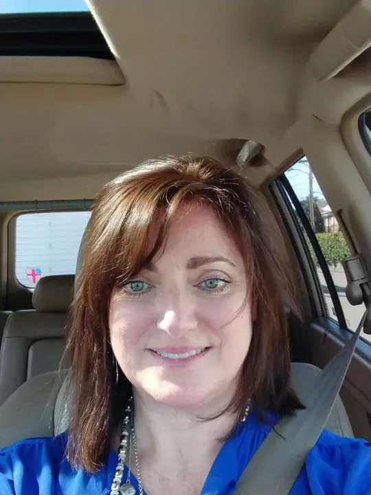 https://cdn.salonspotlight.com/photos/miH7wCZcTRbuSfACty3s/14b8aa5b-8a4a-4422-af25-5730751d04ee_720x720