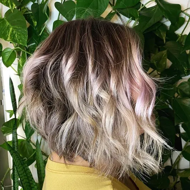https://cdn.salonspotlight.com/photos/mmkwRVXRbEmQtkHmd5e0/96e8a1a7-80a0-46b1-bf9e-2c889b3450fd_720x720