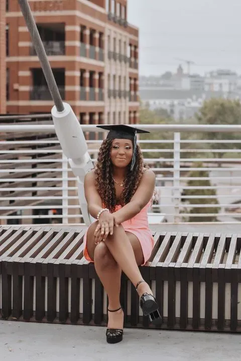 https://cdn.salonspotlight.com/photos/mqAsNFq6rXpc54hPGC4A/f64676a3-ffdc-416d-8c96-073af3c76c68_720x720