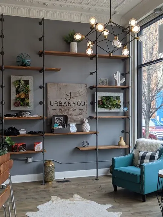 https://cdn.salonspotlight.com/photos/n3yrie5Ybr7afYtzzuwA/14a8507f-fc91-4af8-9380-416fc40ddc36_720x720
