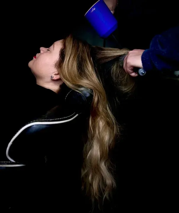 https://cdn.salonspotlight.com/photos/nK9wh4Wpe9nplqgFc6n9/9a4d9a30-5115-433b-a702-64a37e9e863c_720x720